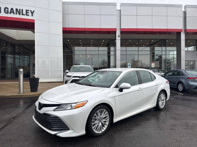 2020 Toyota Camry XLE AWD photo