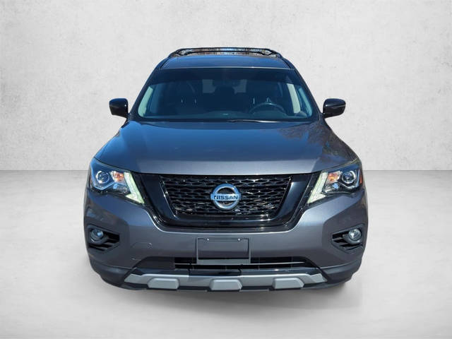 2020 Nissan Pathfinder SL FWD photo