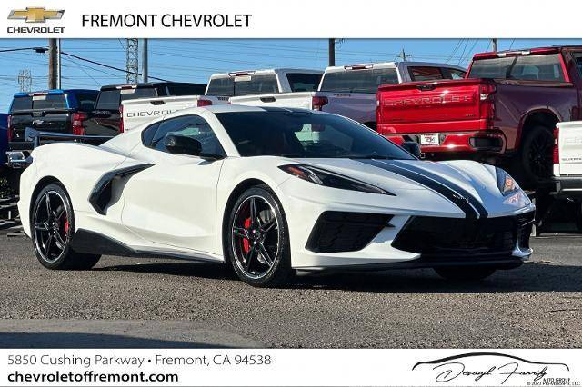 2020 Chevrolet Corvette 2LT RWD photo