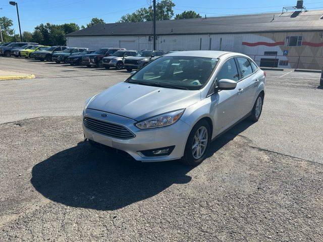 2018 Ford Focus SE FWD photo