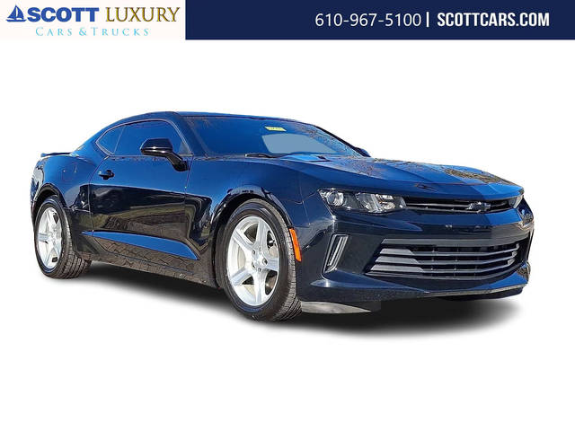 2016 Chevrolet Camaro 1LT RWD photo