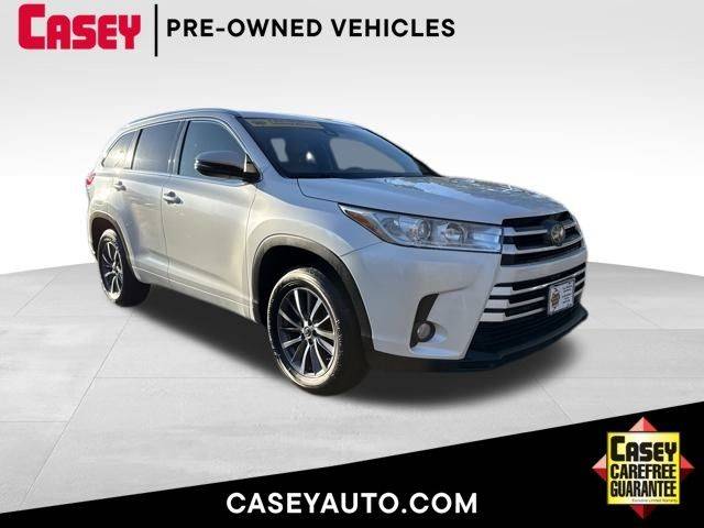 2017 Toyota Highlander XLE FWD photo