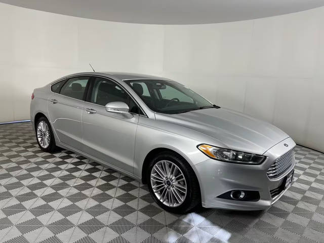 2016 Ford Fusion SE AWD photo