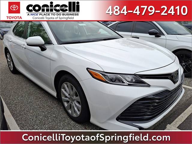 2020 Toyota Camry LE FWD photo
