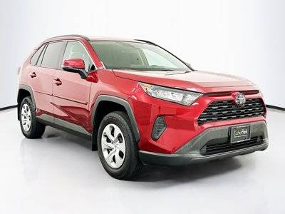 2020 Toyota RAV4 LE AWD photo