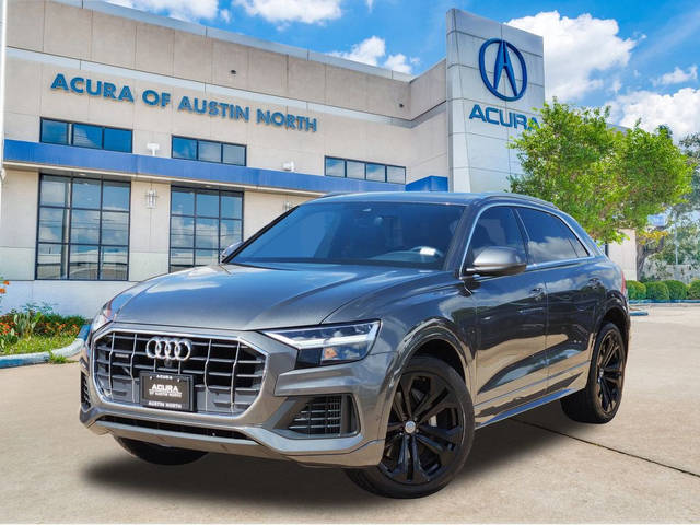 2020 Audi Q8 Premium Plus AWD photo