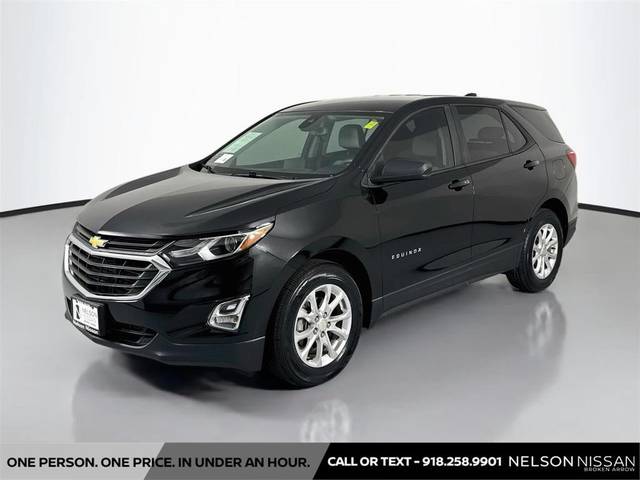 2020 Chevrolet Equinox LS FWD photo