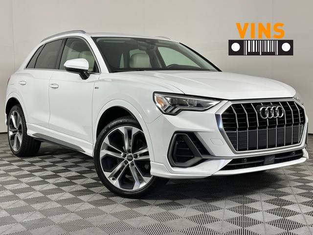 2020 Audi Q3 S line Premium Plus AWD photo