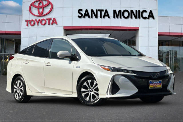 2020 Toyota Prius Prime LE FWD photo