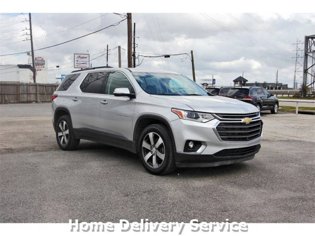 2020 Chevrolet Traverse LT Leather FWD photo