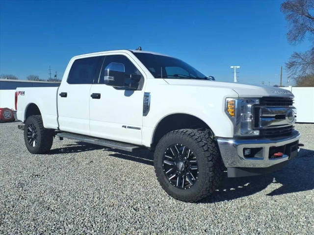 2019 Ford F-250 Super Duty XLT 4WD photo