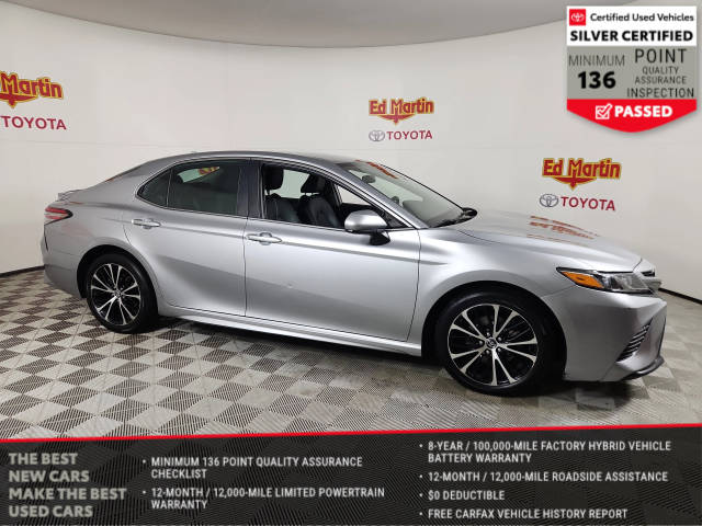 2019 Toyota Camry SE FWD photo