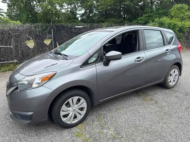 2019 Nissan Versa Note SV FWD photo