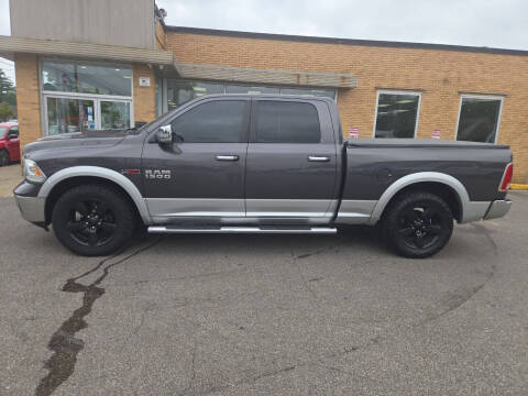2016 Ram 1500 Laramie 4WD photo
