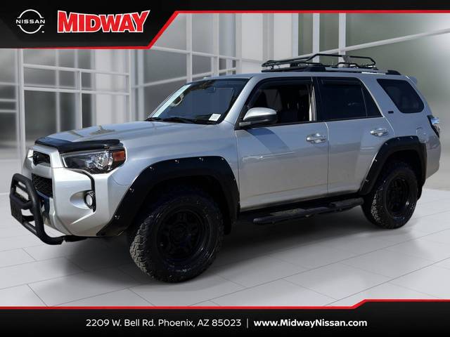 2019 Toyota 4Runner SR5 4WD photo