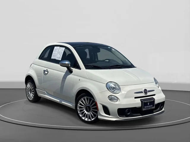 2018 FIAT 500 Lounge FWD photo