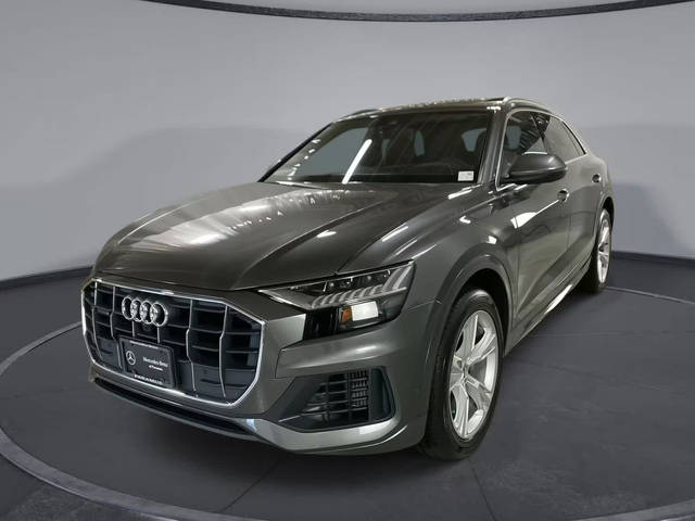 2020 Audi Q8 Premium Plus AWD photo