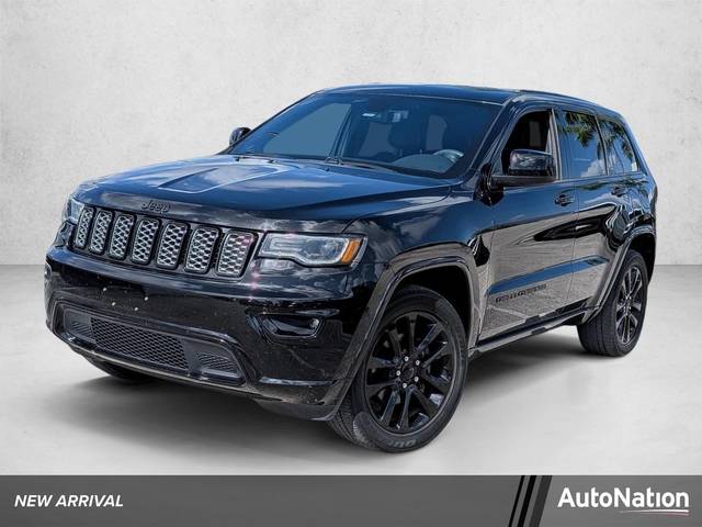 2020 Jeep Grand Cherokee Altitude 4WD photo