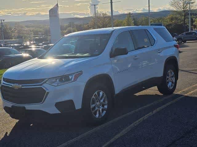 2020 Chevrolet Traverse LS AWD photo