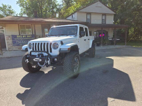 2020 Jeep Gladiator Overland 4WD photo