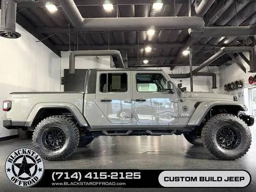 2020 Jeep Gladiator Overland 4WD photo
