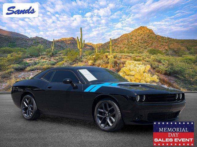 2020 Dodge Challenger SXT RWD photo