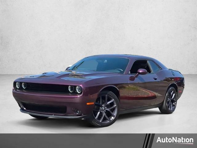 2020 Dodge Challenger SXT RWD photo