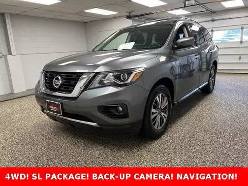 2020 Nissan Pathfinder SL 4WD photo