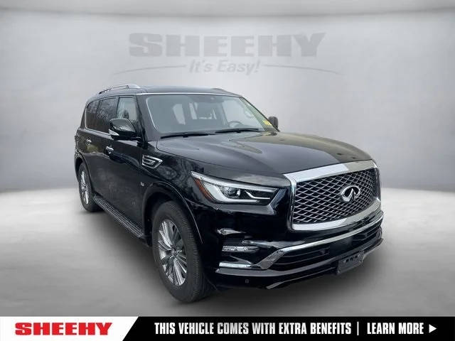 2020 Infiniti QX80 LUXE 4WD photo