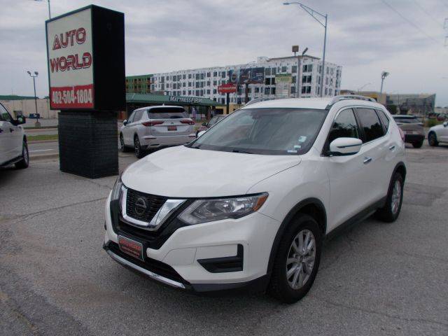 2020 Nissan Rogue SV AWD photo