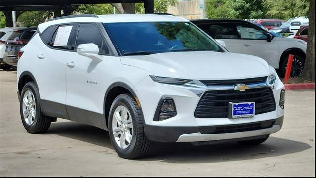 2020 Chevrolet Blazer LT FWD photo