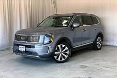 2020 Kia Telluride S AWD photo