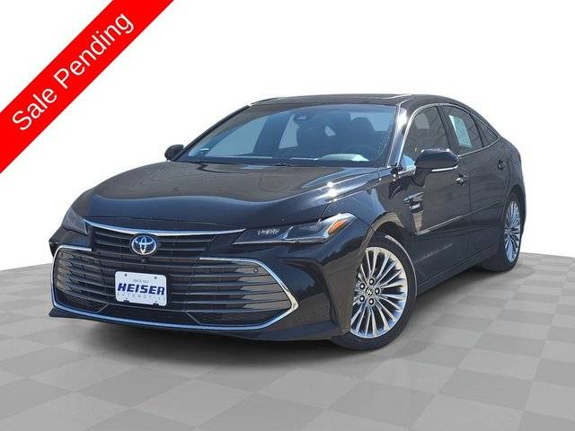 2020 Toyota Avalon Hybrid Limited FWD photo