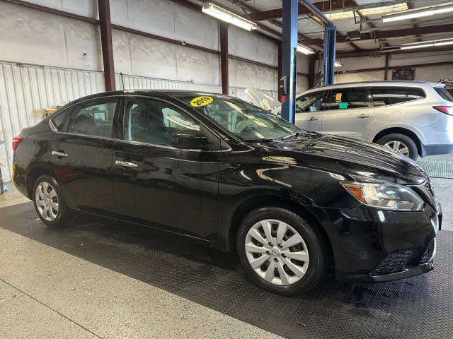 2019 Nissan Sentra S FWD photo