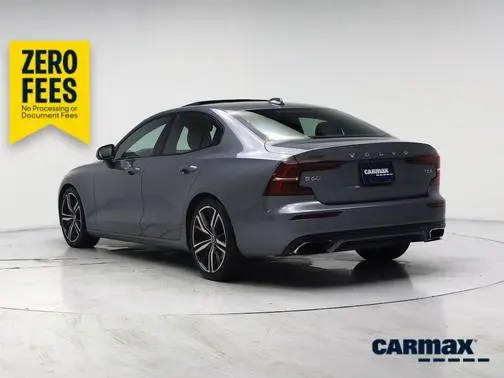 2019 Volvo S60 R-Design AWD photo
