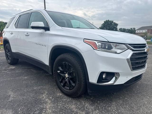 2020 Chevrolet Traverse LT Leather FWD photo