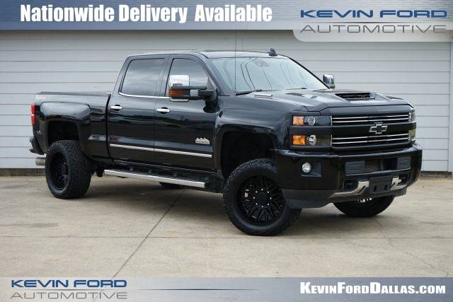 2015 Chevrolet Silverado 2500HD High Country 4WD photo