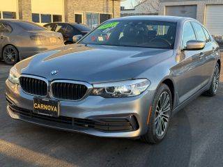 2019 BMW 5 Series 530i xDrive AWD photo