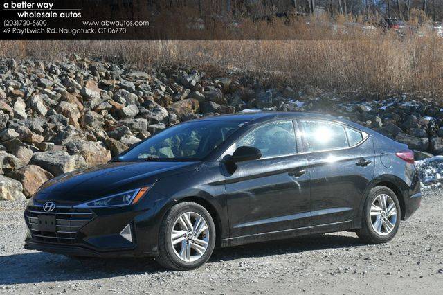 2019 Hyundai Elantra SEL FWD photo