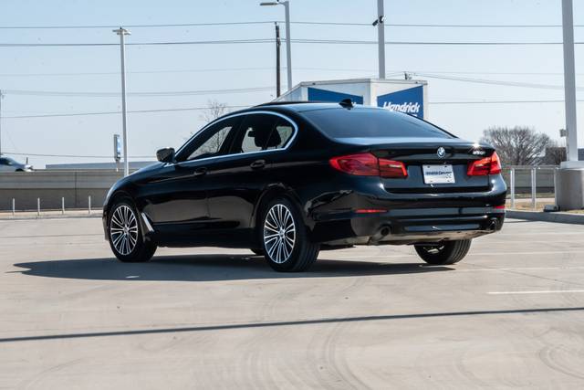 2020 BMW 5 Series 530i RWD photo