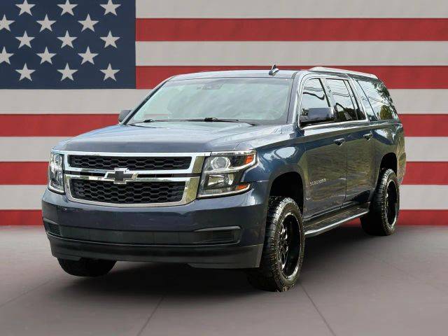 2018 Chevrolet Suburban LT 4WD photo
