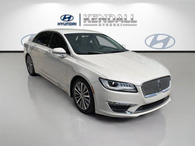 2020 Lincoln MKZ Standard FWD photo