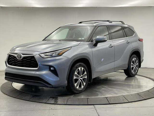 2020 Toyota Highlander XLE AWD photo