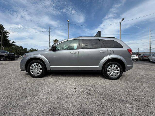 2020 Dodge Journey SE Value FWD photo