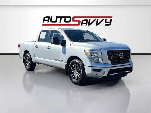 2020 Nissan Titan SV RWD photo