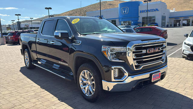 2020 GMC Sierra 1500 SLT 4WD photo