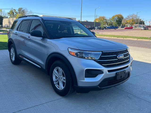 2020 Ford Explorer XLT 4WD photo