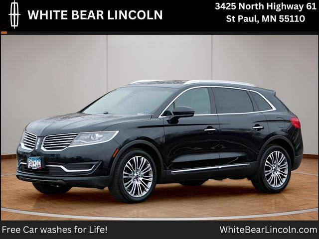 2017 Lincoln  Reserve AWD photo