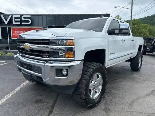 2019 Chevrolet Silverado 2500HD LT 4WD photo