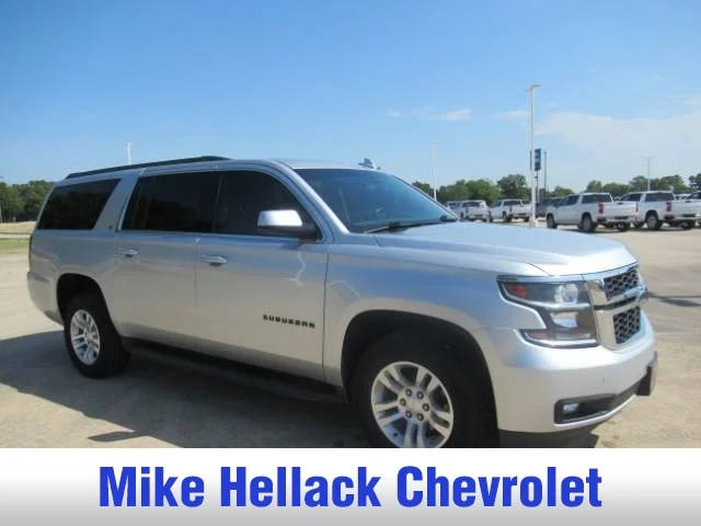 2019 Chevrolet Suburban LT 4WD photo